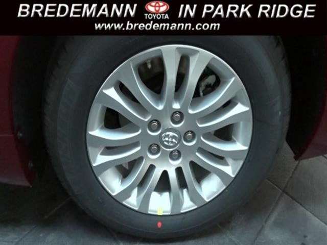 Toyota Sienna 2017 photo 6